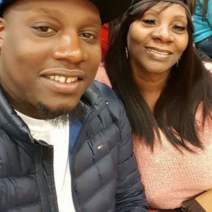 Meet your Posher, Claudia